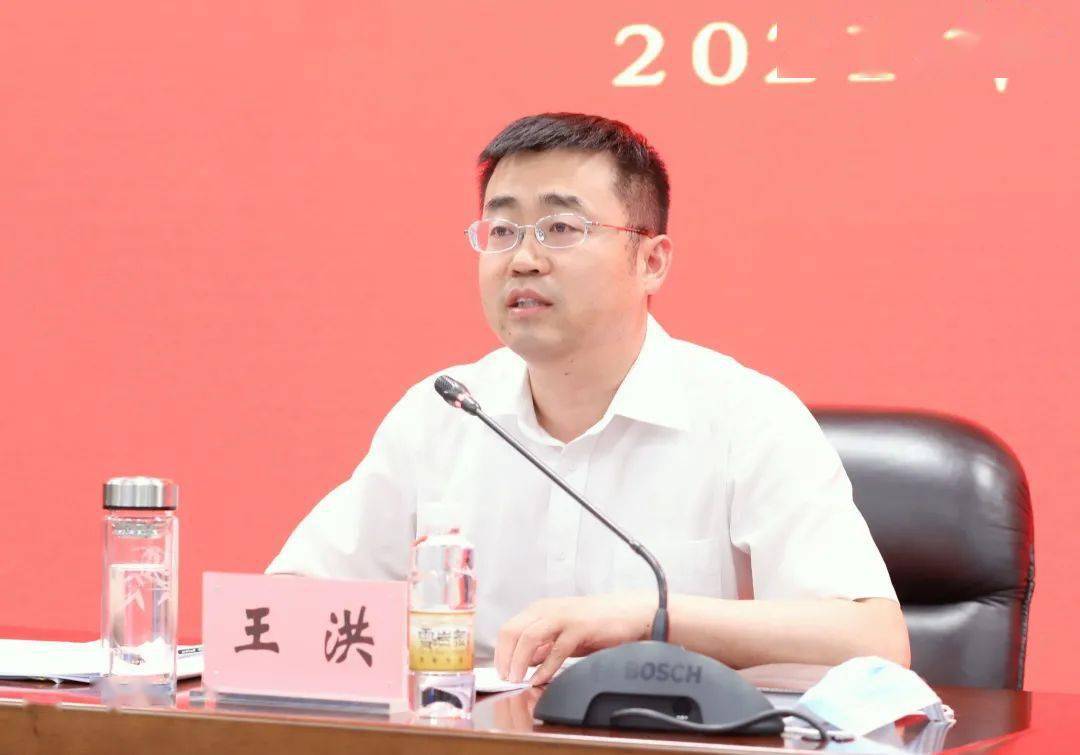 经济光明论丨黄汉权：“三升、两好、两优、两强”彰显高质量发展韧性